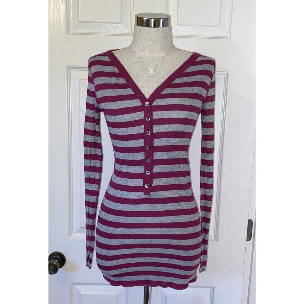 Michael Stars Y2K Striped Henley Top Fuchsia Gray V-Neck Ribbed Fitted One Size